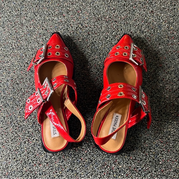 STEVE MADDEN Red & Silver Buckle Patent Leather Ganni Pointed Toe Flat Shoes 8 - Picture 15 of 16